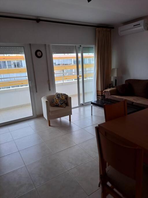 Holiday Center Apartamento Vistas Mar, Acceso Directo Playa Y Piscina Roses Bagian luar foto