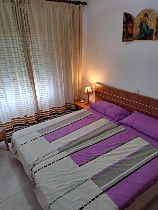 Holiday Center Apartamento Vistas Mar, Acceso Directo Playa Y Piscina Roses Bagian luar foto
